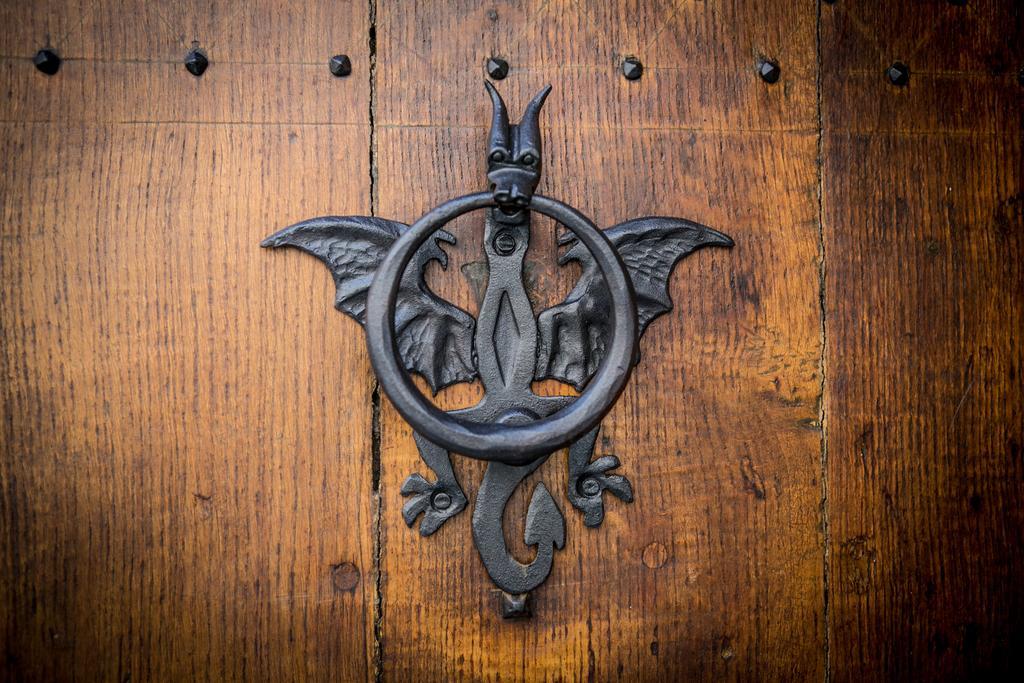 Mons Dragon House Hotel Екстериор снимка